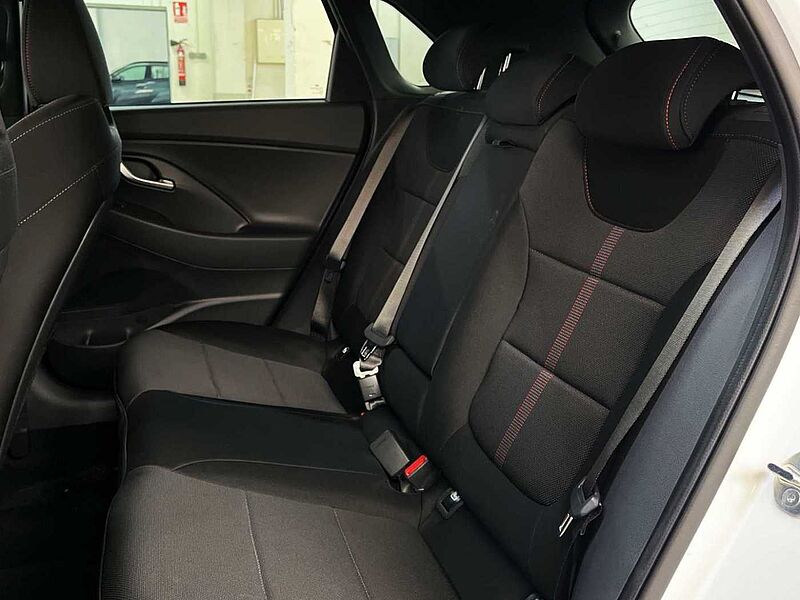 Hyundai i30 1.0 TGDI N Line 48V 120