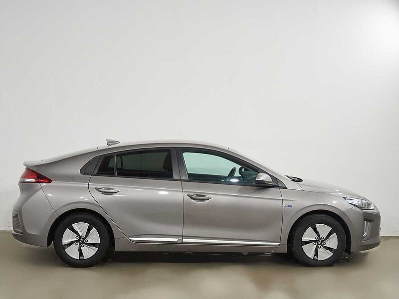 Hyundai Ioniq HEV 1.6 GDI Klass