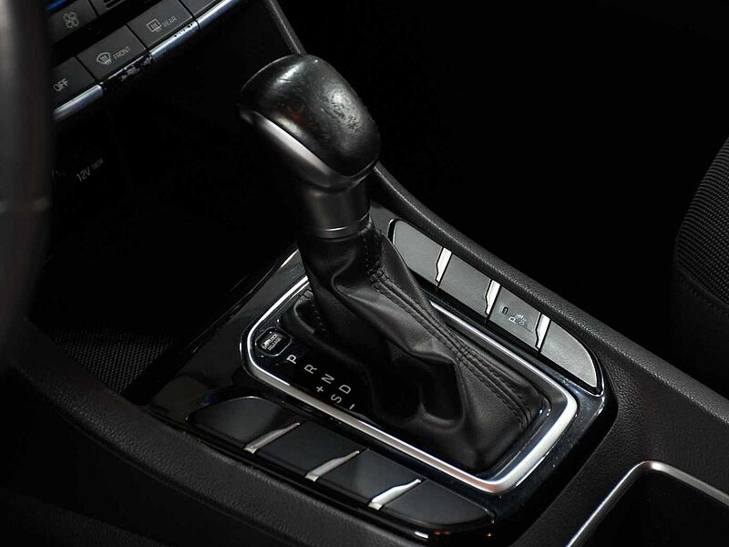 Hyundai Ioniq HEV 1.6 GDI Klass