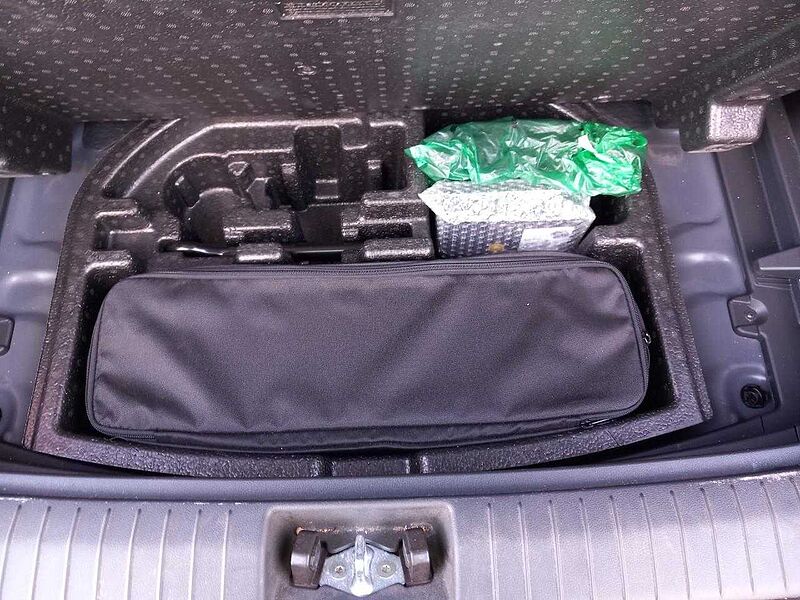 Hyundai Kona EV Tecno 2C 150kW