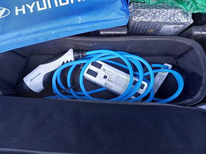Hyundai Kona EV Tecno 2C 150kW