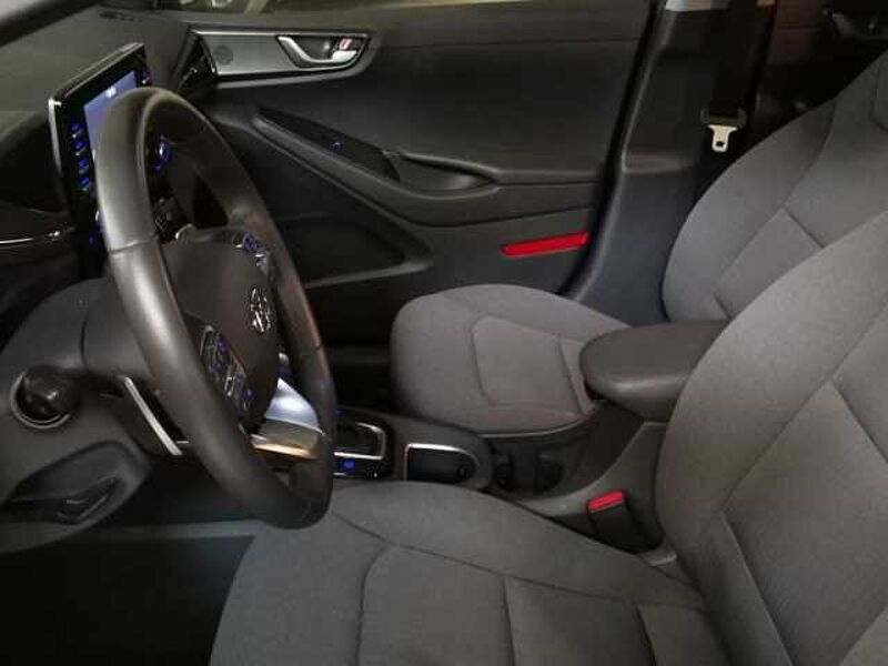 Hyundai Ioniq HEV 1.6 GDI Klass