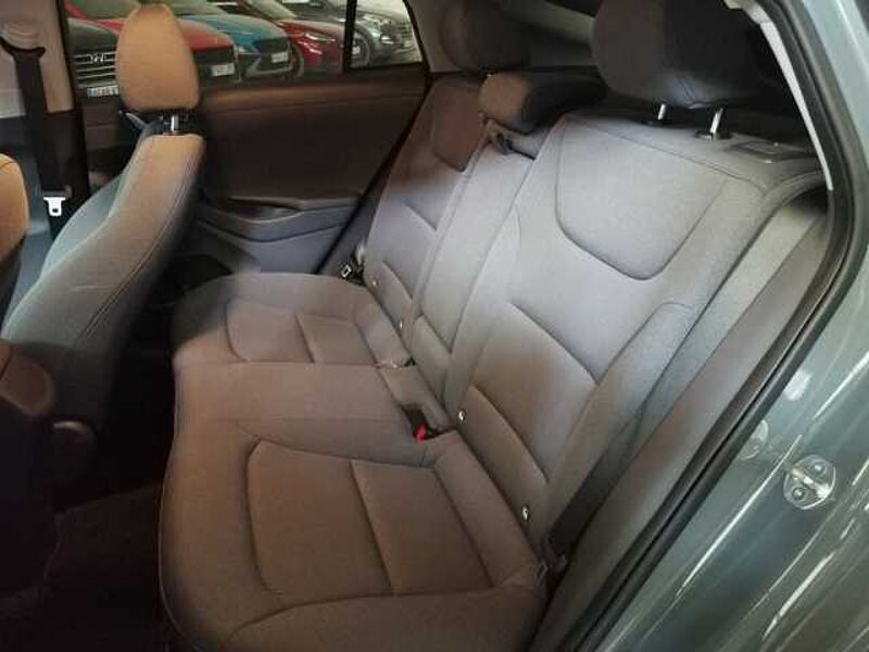 Hyundai Ioniq HEV 1.6 GDI Klass