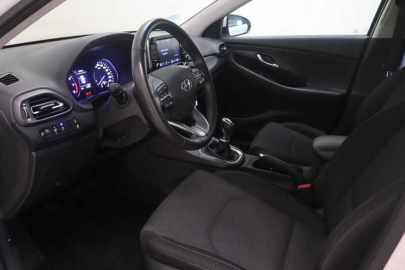 Hyundai i30 1.0 TGDI Klass 48V 120