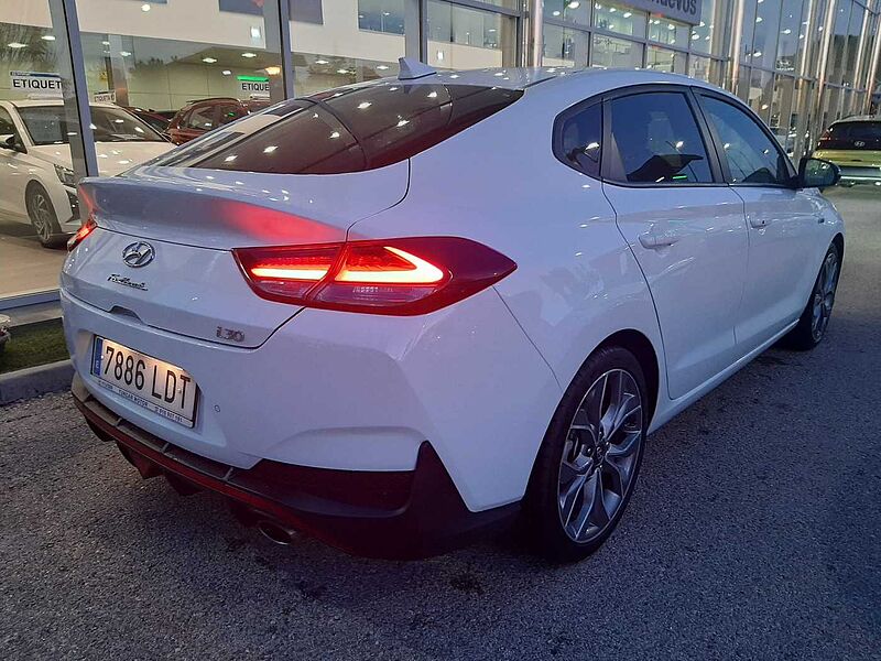 Hyundai i30 Fastback 1.4 TGDI N-Line 140