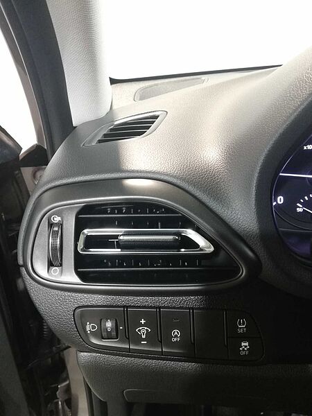 Hyundai i30 Fastback 1.6CRDi Klass 48V 136