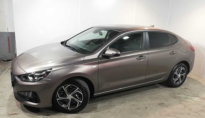 Hyundai i30 Fastback 1.6CRDi Klass 48V 136