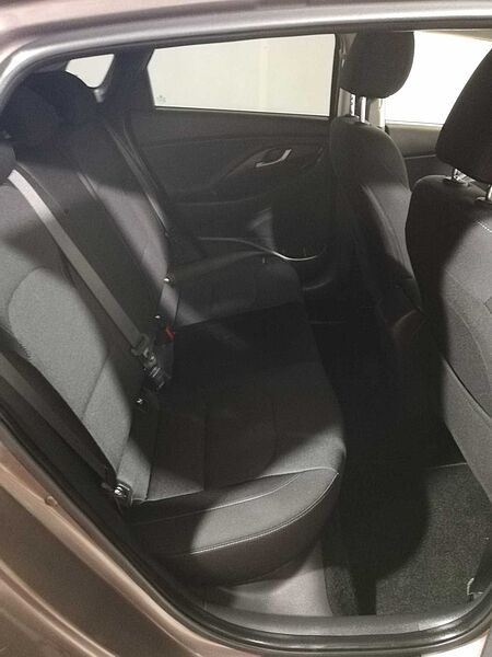 Hyundai i30 Fastback 1.6CRDi Klass 48V 136