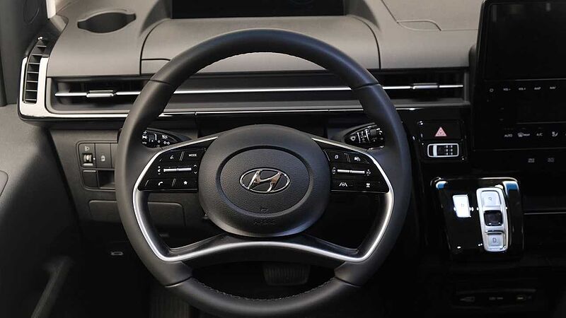 Hyundai Staria Diesel Staria 2.2CRDi 9S Tecno 177 Aut.