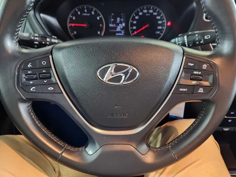 Hyundai i20 Active 1.0 TGDI Tecno 100