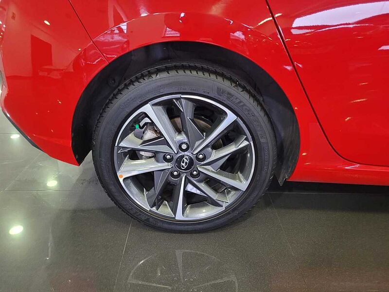 Hyundai i30 1.0 TGDI Tecno 48V 120