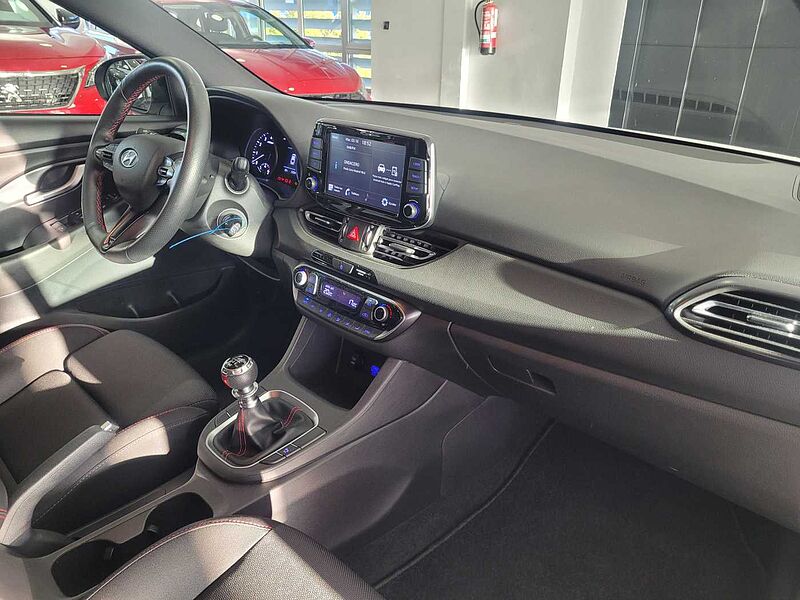 Hyundai i30 Fastback 1.0 TGDI N Line 30A 120