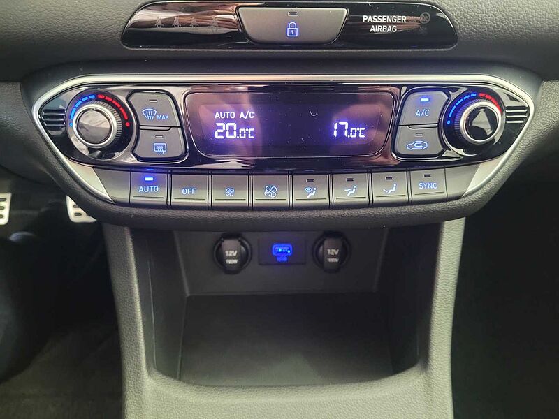 Hyundai i30 Fastback 1.0 TGDI N Line 30A 120
