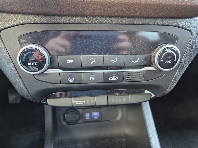 Hyundai i20 1.2 25 Aniversario plus