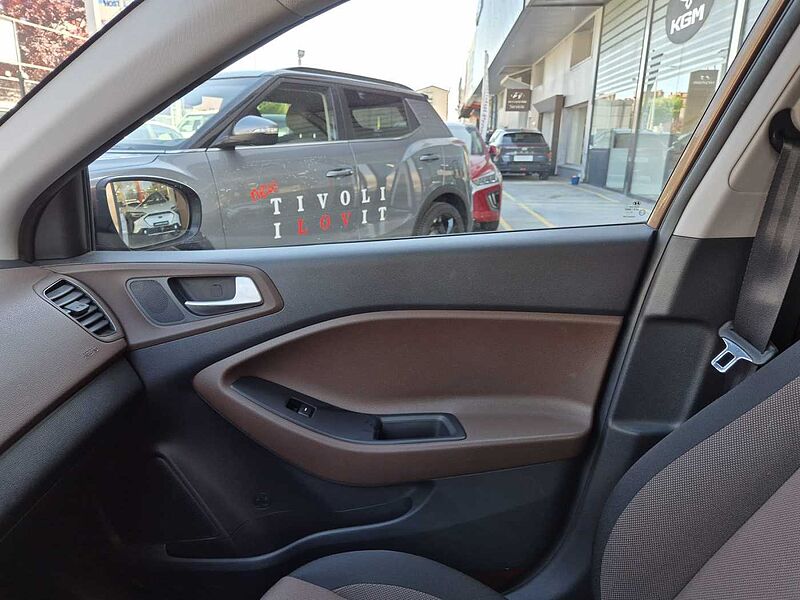 Hyundai i20 1.2 25 Aniversario plus