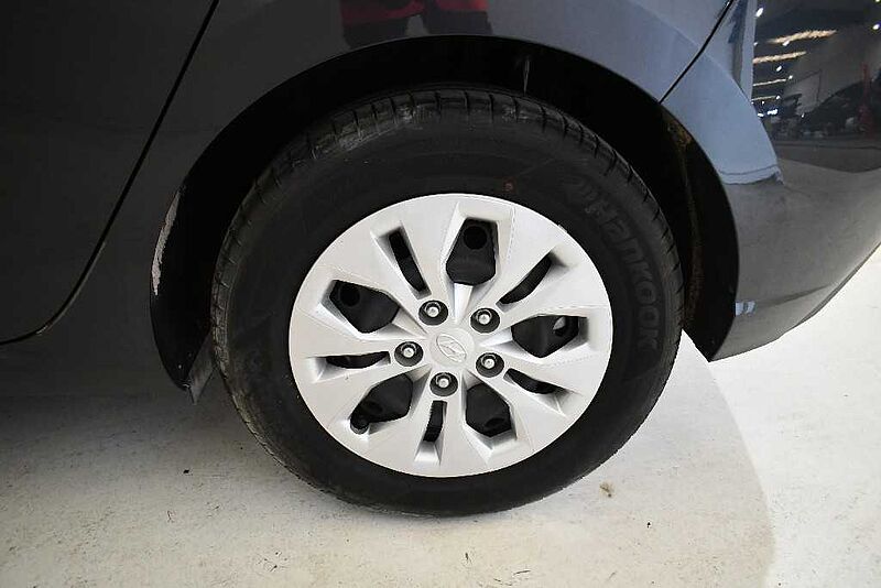 Hyundai i30 1.5 DPI Essence 110