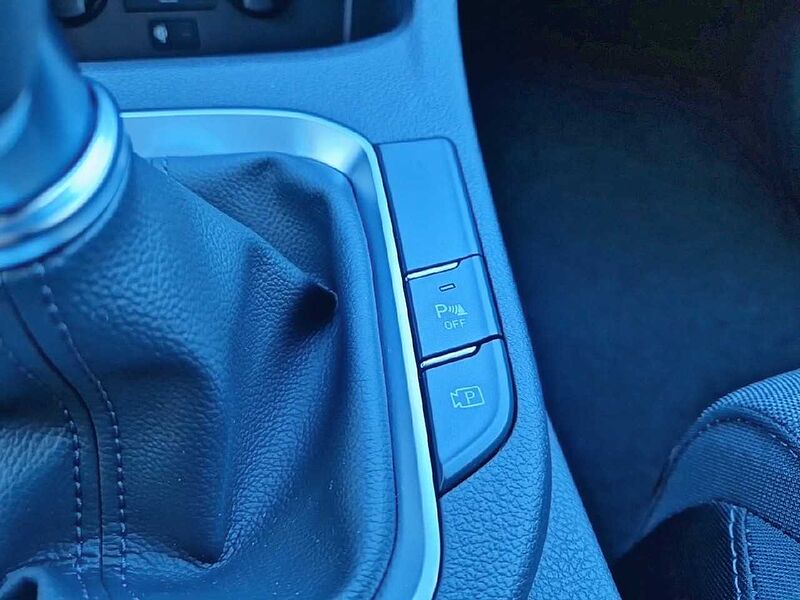 Hyundai i30 1.0 TGDI Tecno 48V 120