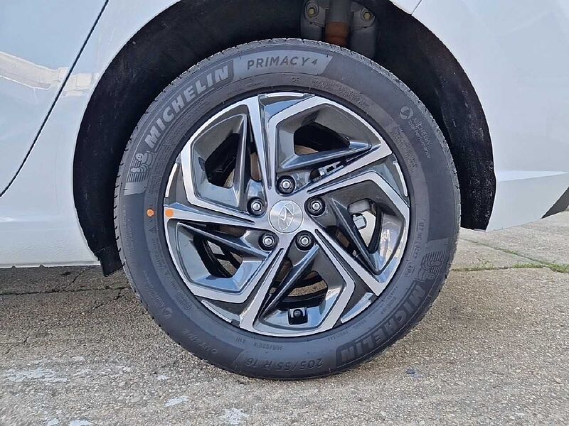 Hyundai i30 1.0 TGDI Tecno 48V 120
