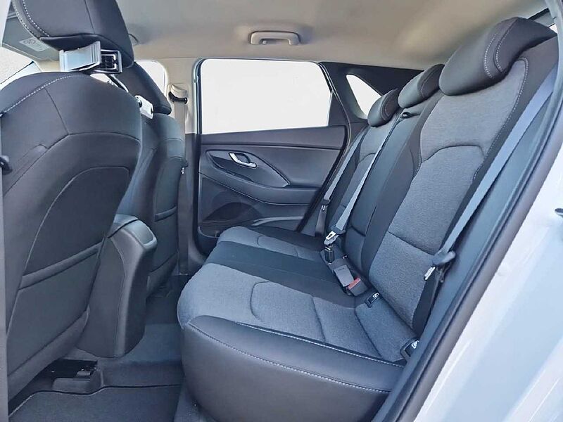 Hyundai i30 1.0 TGDI Tecno 48V 120