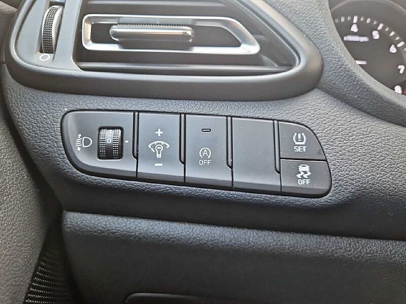 Hyundai i30 1.0 TGDI Klass 48V 120