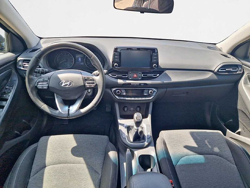 Hyundai i30 1.0 TGDI Klass 48V 120