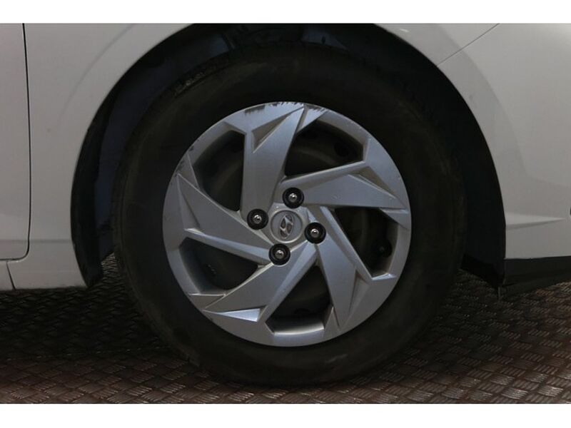 Hyundai I20 1.0 TGDI 48V Essence 74 kW (100 CV)